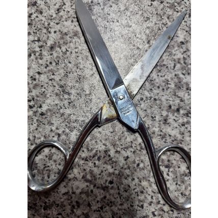 Vintage Hot Drop Forged Steel Italy Scissors - Some minor rusting
