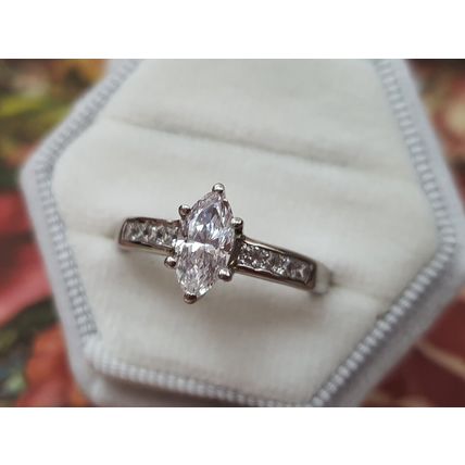 Marquise Solitaire Ring Made With Swarovski Zirconia Sz R½ Platinum 925 Silver