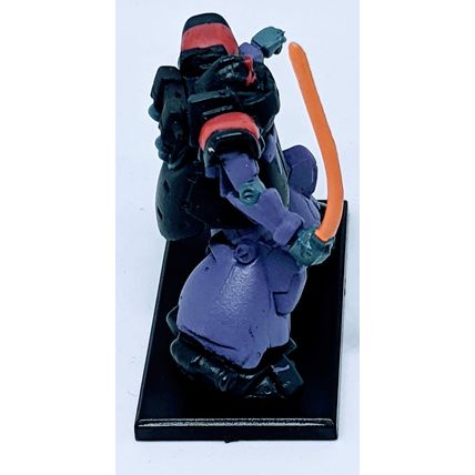 Bandai Gundam Dom Tropen Figurine