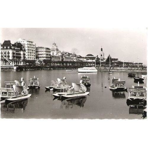 Evian-les-Bains, France - lake - real photo postcard c.1950s