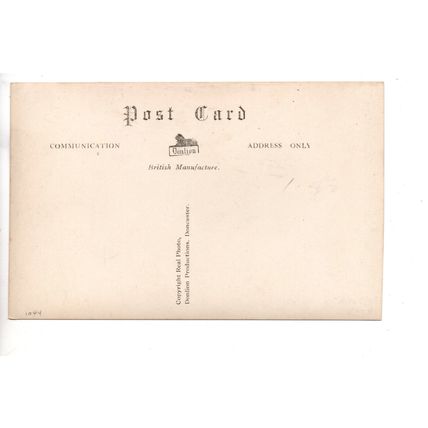 R.P.POSTCARD OF ST.MATTHEWS CHURCH & WAR MEMORIAL SKEGNESS LINCOLNSHIRE (3591)