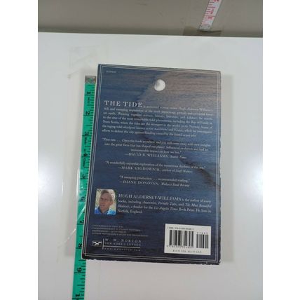 the tide by hugh aldersey-williams 2016 paperback