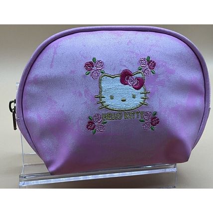 A Cool Rare Vintage Rare Sanrio 2007 Hello Kitty Roses Small Makeup Cosmetic Zip
