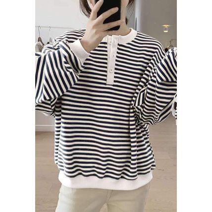 White Stripe Color Block Buttoned Crew Neck Oversized Sweatshirt