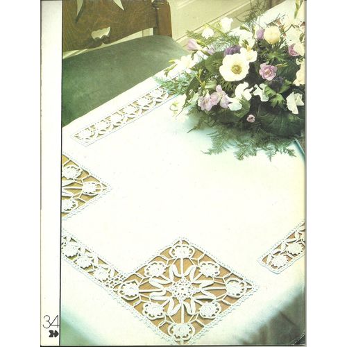 Magic Crochet Magazine August 1988 #55 Bedspread Curtains Collars Doilies Mats