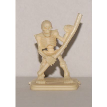 Heroquest: Skeleton figure (D) 1989 MB GW spares plastic broken