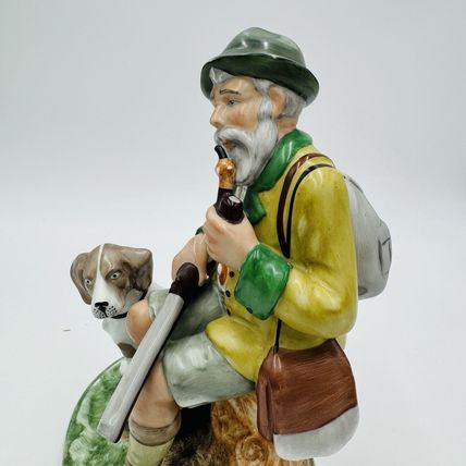 Vintage Gerold Porzellan Tettau Bavaria Germany Hunter Large Hand Painted Figure