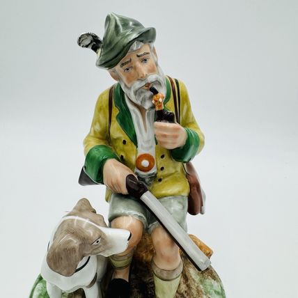 Vintage Gerold Porzellan Tettau Bavaria Germany Hunter Large Hand Painted Figure