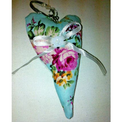 Shabby & Chic Heart Shaped Keyring