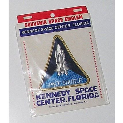 KENNEDY SPACE CENTER FLORIDA - SPACE SHUTTLE EMBROIDERED SEW ON PATCH - NEW