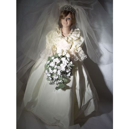 Danbury Mint Princess Diana 21" Porcelain Royalty Wedding Gown Doll*