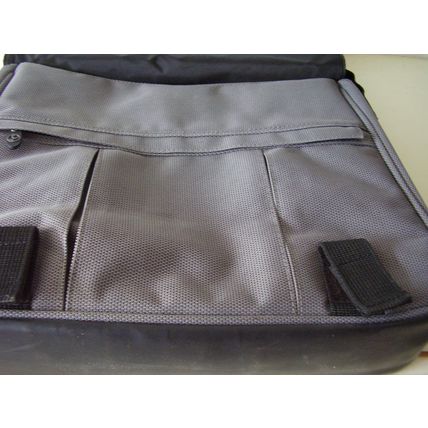 Shoulder Bag Laptop PC holder with Air Bag Protection