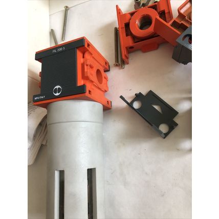 METAL WORK 3480001UA PNEUMATIC FILTER FIL 200 5 & 3/8" PLATE KIT REGULATOR,DG