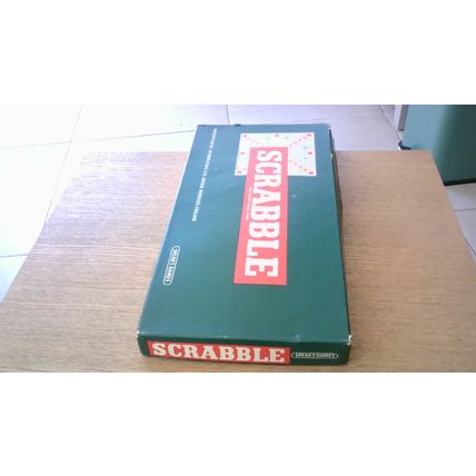 SCRABBLE Original Board Game - VINTAGE & COMPLETE
