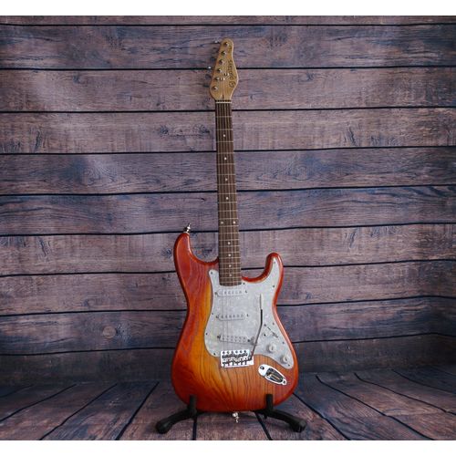 GJ custom built guitars #082 Strat