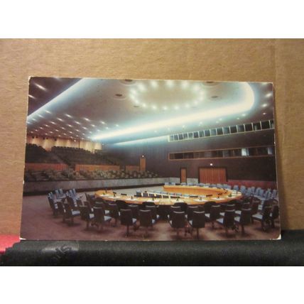 SECURITY COUNCIL CHAMBER, UNITED NATIONS, NEW YORK CITY, USA unused postcard =