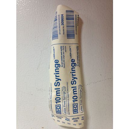 Lot of 485 pcs health/medical/first aid supplies - All new gauze gloves scissors