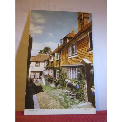 TRADERS PASSAGE, RYE, EAST SUSSEX unused postcard by Jarrold #