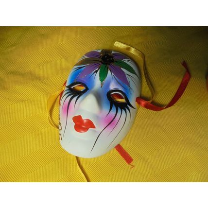 New Orleans Ceramic Decorative Mardi Gras Painted Mask! $23.00 Shipped!