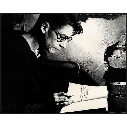 1984 1984 John Hurt, Suzanna Hamilton - George Orwell 2 10x8 STILLS