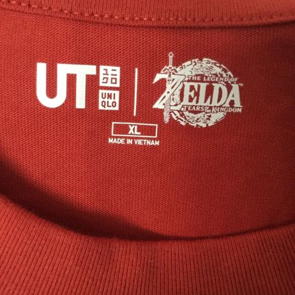 NEW UNIQLO The Legend of Zelda: Tears of the Kingdom Men's XL T-Shirt