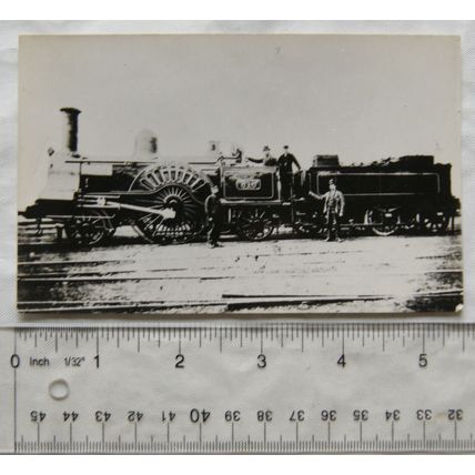 photograph of Locomotive no.610 Princess Royal in 1952
