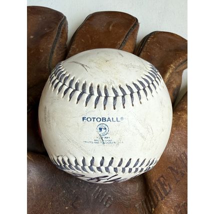 Cliff Lee Signed Autographed Cleveland FotoBall Baseball
