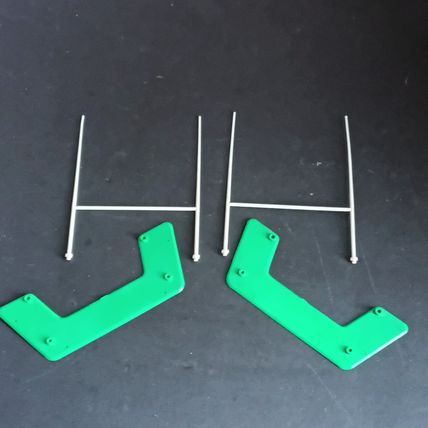 Subbuteo Rugby Goals - Posts And Bases