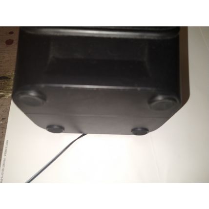 USED!! PAIR OF Speakers FROM A SMALL CD RADIO.