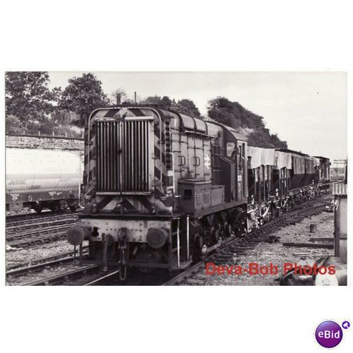 Railway Photo BR Class 08 08372 WAKEFIELD KIRKGATE Diesel Loco Trip Freight 1981