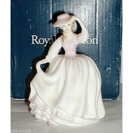 ROYAL DOULTON, BUTTERCUP ,HN3908, Colourway, 1988, Stunning, Very Rare, Perfect.
