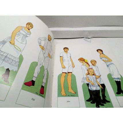 Lot of 2 Vtg 1987 Paper Dolls Books American Family 1890s /Great Fashion 40s G14