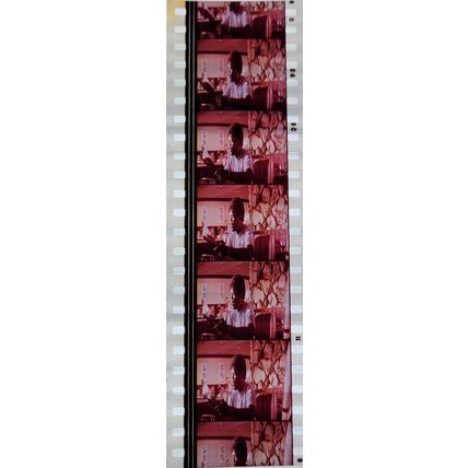 Pulp Fiction. Pk VXM - A015o . 1 STRIP OF 5 - 35MM FILM CELLS PK VXM