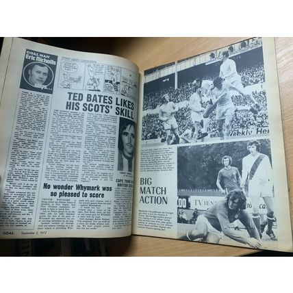 GOAL MAGAZINE #210 2 SEPT 1972 UK FOOTBALL MAGAZINE - SPURS TEAM POSTER (LL)