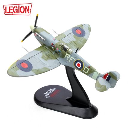 SPITFIRE MK.VB EN951 RF.D NO.303 SQN RAF - PANZERKAMPF 14618LC 1/72 - PRE ORDER