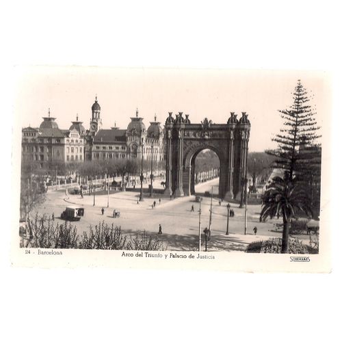 ARCO DEL TRIUNFO, BARCELONA, SPAIN unused vintage postcard