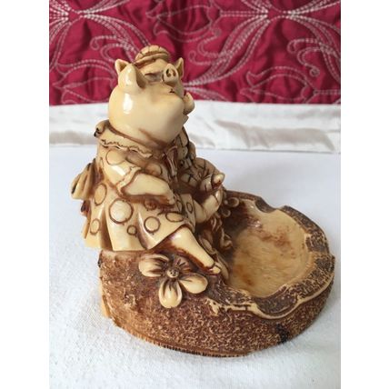 Vintage Courting Couple Pigs Heavy Resin Ashtray Collectable