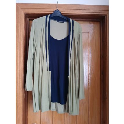 Just Elegance two in one top cardigan size 18