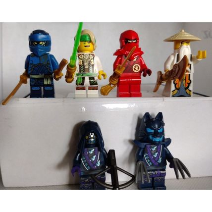 Lego Ninjago 71805 Jay, Lloyd, Master Wu, Kai, Wolf Mask and Wolf Guardian