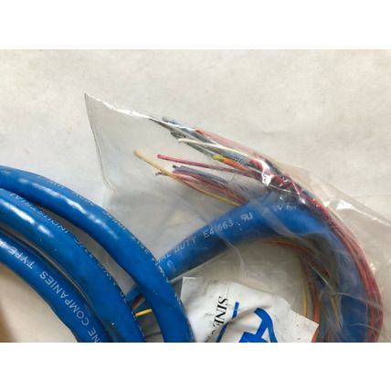 NEW AMPHENOL V5323XE2-7020E 10,KA-7120-32,CABLE TYPE 71 20 AWG 32/C E41663,Bm