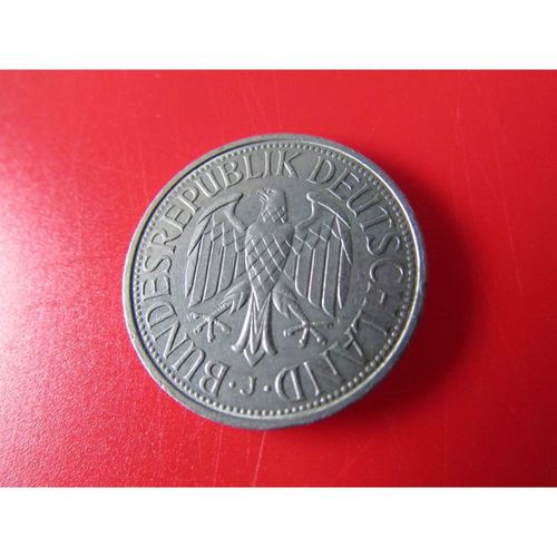1981 GERMANY ONE DEUTSCHE MARK J MINT MARK FREE POST. AQ