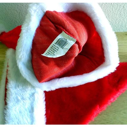 Christmas Holiday Items 2 Stockings 2 Hats 300 New Ornament Hooks