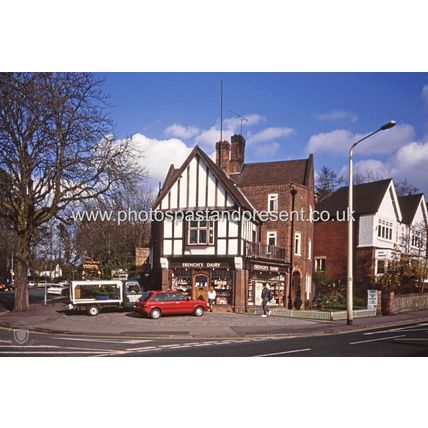 Austin Maestro & Sherpa Van French's Dairy 1989, Sevenoaks, Large Photo