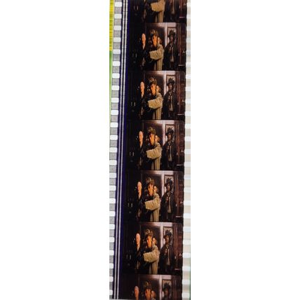 DAVID BOWIE. Pk MTP - 020t . 1 STRIP OF 5 - 35MM FILMCELLS (GUNSLINGERS REVENGE)