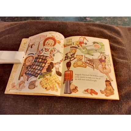 Little Golden Book Raggedy Ann And Fido By Barbara Hazen (C) Third Edition 1970