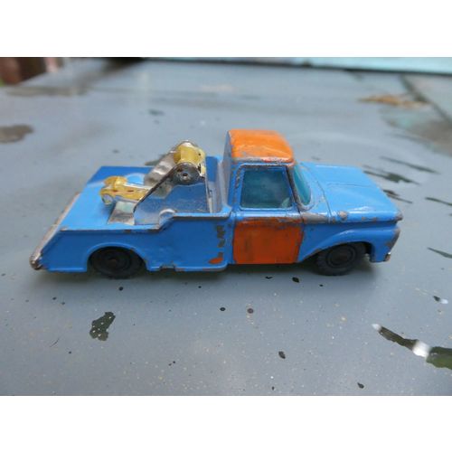 Husky Ford F350 Truck (repainted)