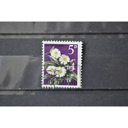 NEW ZEALAND SG 0787 USED