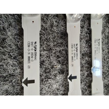 Samsung UE50H6200 Led Strip. LM41-00099B Complete strip