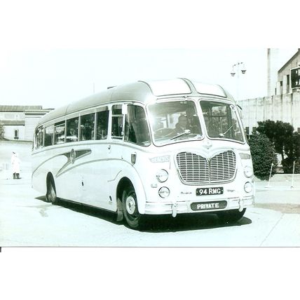 Black & White Photograph of Beach's Coaches of Staines - 94 RMG