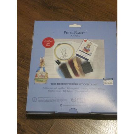 PETER RABBIT NEEDLE FELT KIT - Needle felting kit
